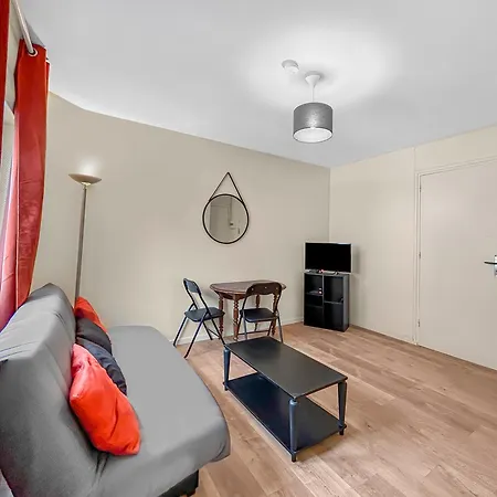 Charme Citadin Angevin - Hyper Centre *
