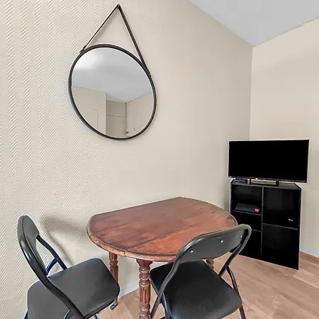 Charme Citadin Angevin - Hyper Centre Apartment Angers